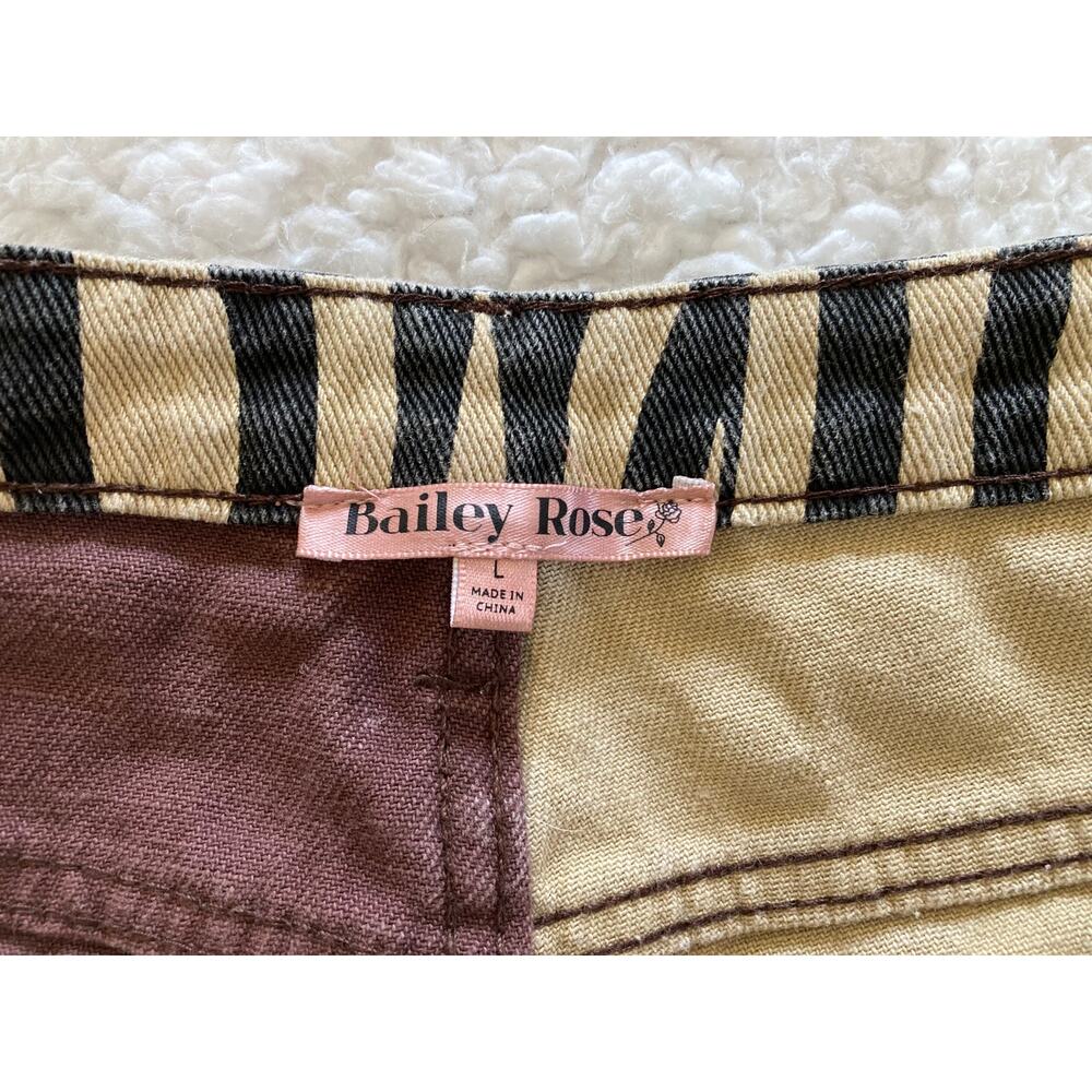 Bailey Rose women's zebra two tone brown/tan denim jeans, size large - Picture 3 of 9